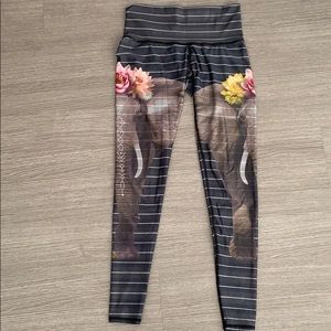 Teeki leggings (hot pant)